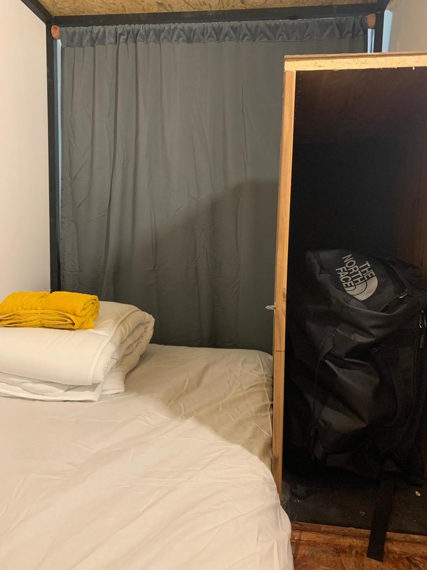Spanglish Hostel Μπένιντορμ Εξωτερικό φωτογραφία