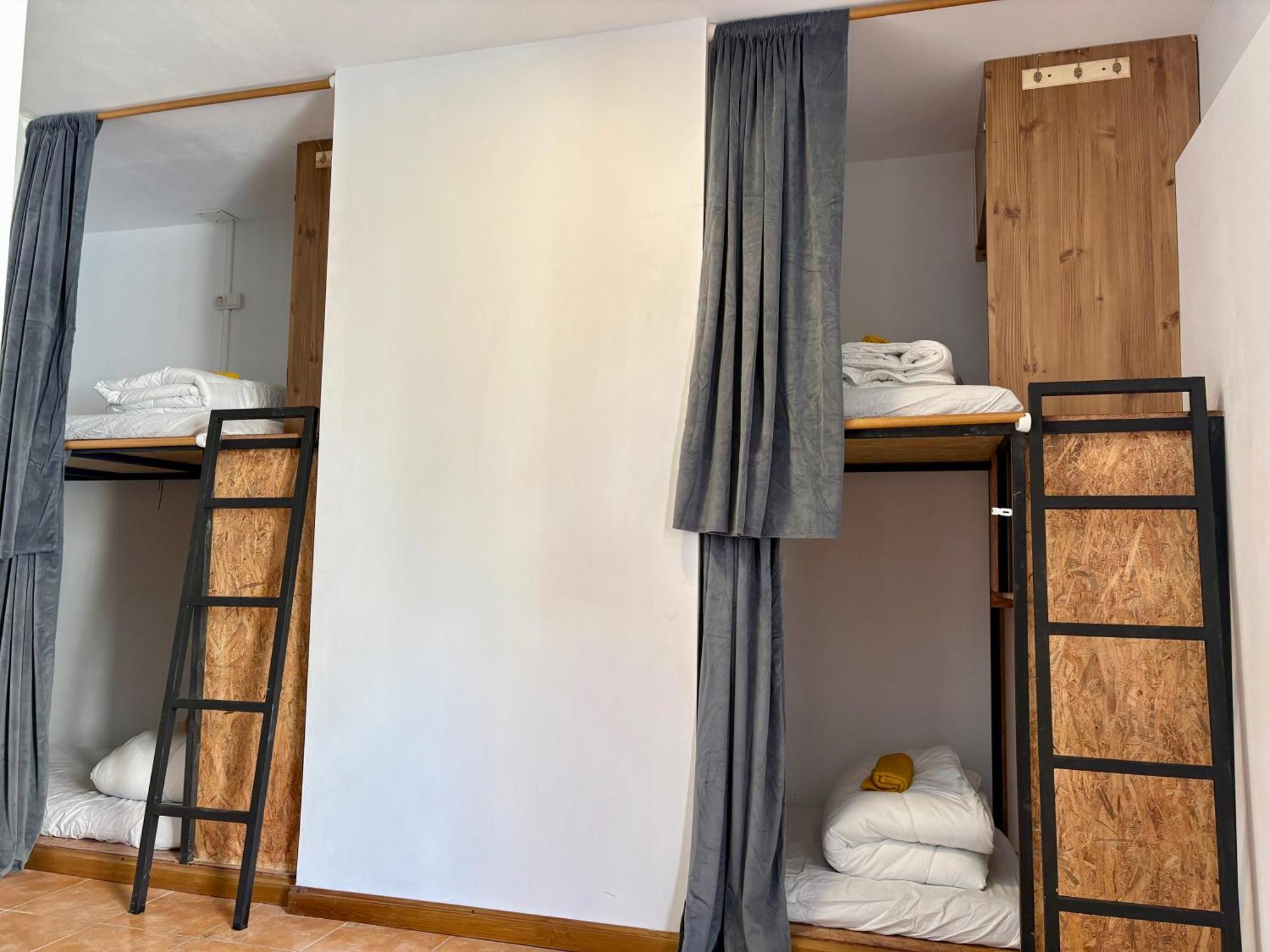 Spanglish Hostel Μπένιντορμ Εξωτερικό φωτογραφία